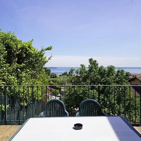Attico La Pergola Appartement